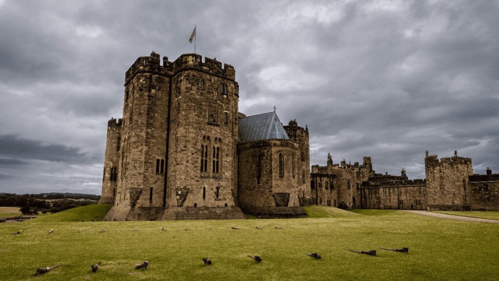 5 Must-visit Castles in the UK