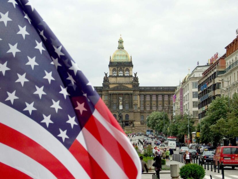10 Essential Tips for Staying Safe While Travelling to the USA
